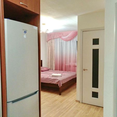 1-Комнатная Квартира С Кухней Люкс На Пр. А. Поля, 62 Dnjepropetovsk Buitenkant foto