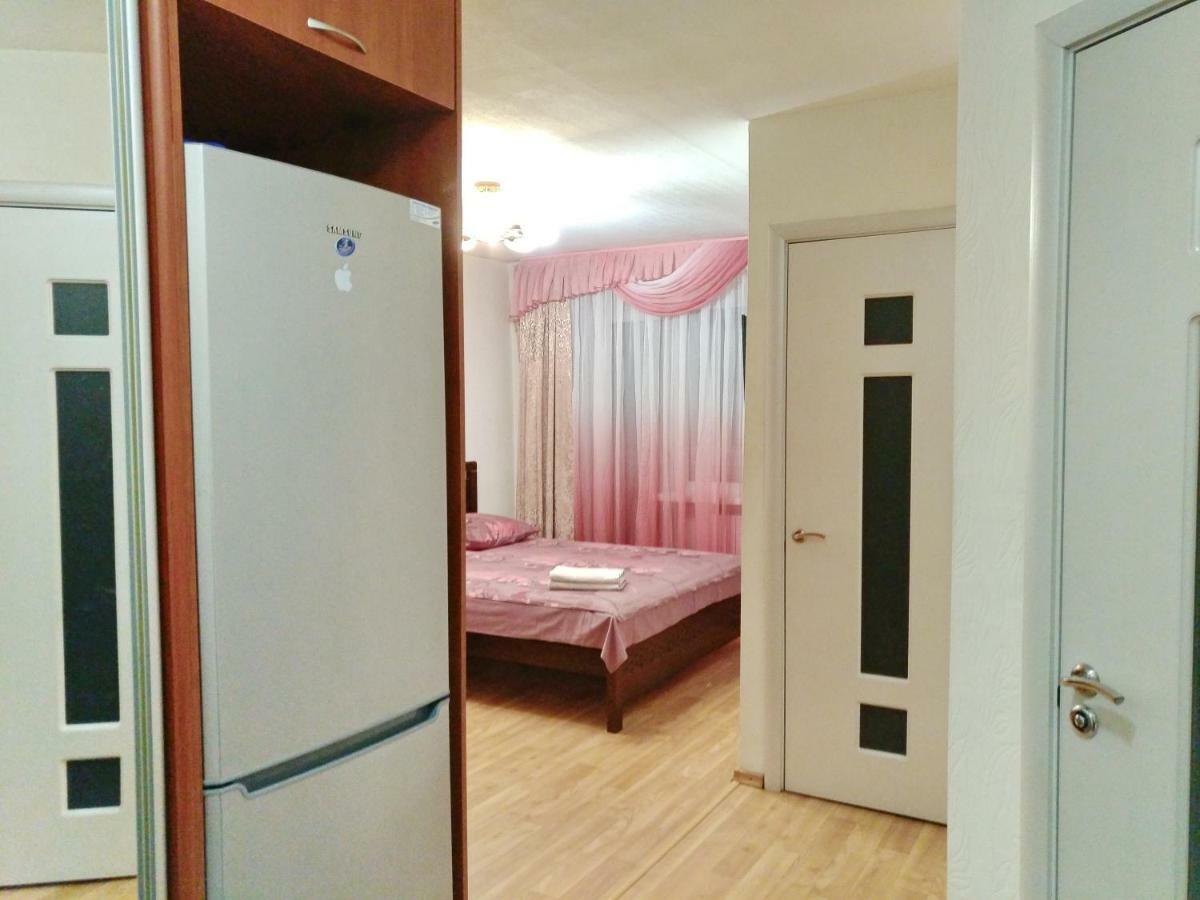 1-Комнатная Квартира С Кухней Люкс На Пр. А. Поля, 62 Dnjepropetovsk Buitenkant foto